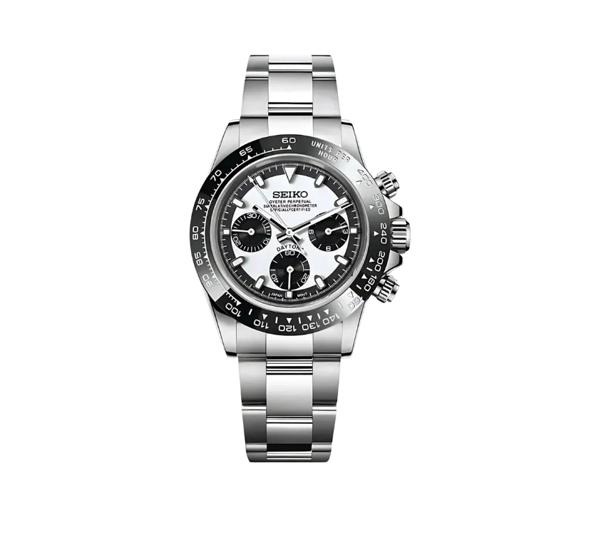 Montre Seiko chronographe avec cadran blanc, trois sous-cadrans noirs contrastants, lunette noire graduée et bracelet en acier inoxydable. Une montre élégante et sportive pour un style intemporel.