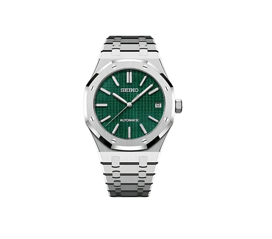 Montre Seiko automatique avec cadran vert texturé, index et aiguilles argentés, boîtier octogonal et bracelet en acier inoxydable. Une élégance moderne et distinctive.